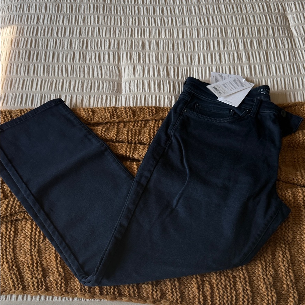 Dark Blue Jeans - 7 Diamonds 34X30 NWT - Athletic Fit